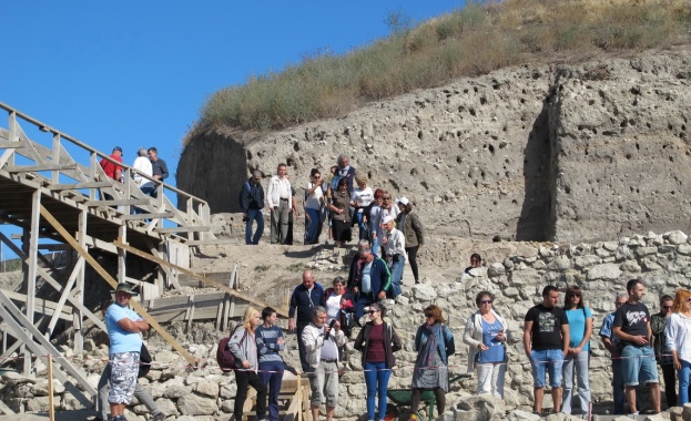 Министърът на културата Боил Банов ще посети най стария солодобивен център