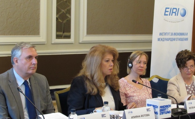 Конференцията Има ли ЕС потенциал да бъде самостоятелен глобален играч