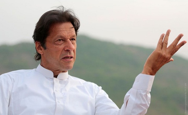 Извънредно кацане на самолета на премиера на Пакистан в САЩ