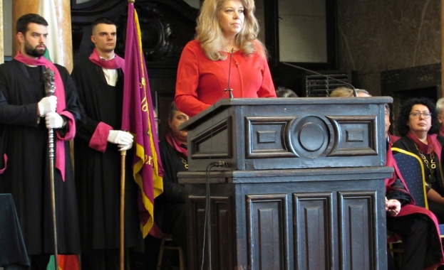 Софийският университет Св Климент Охридски е един от малкото оазиси