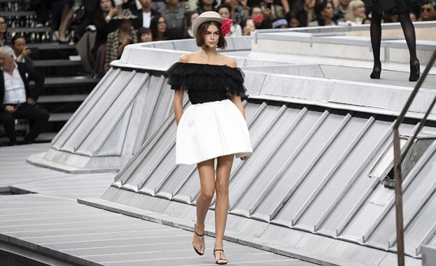 По традиция всяка година Седмицата на модата в Париж се