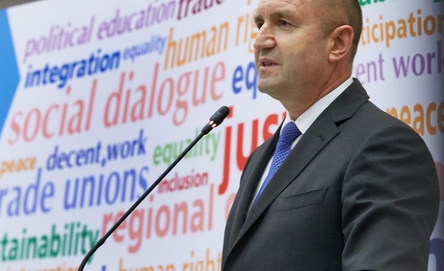 Истинските въпроси на прехода са дали устоите на нашата