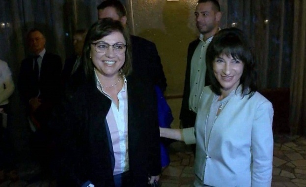 Тук съм за да подкрепя кандидата за кмет Рая Матева