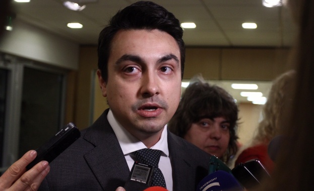 Кандидатът за кмет на община Силистра Момчил Неков се срещна