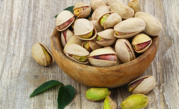 Шамфъстъкът е една от най полезните ядки Той доставя важни вещества