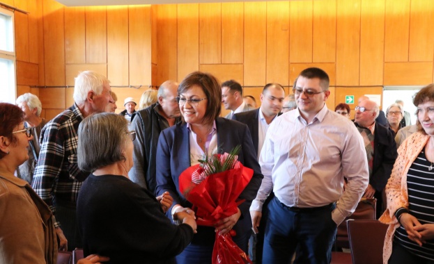 Дойдох във вашето малко населено място Дунавци за да ви дам