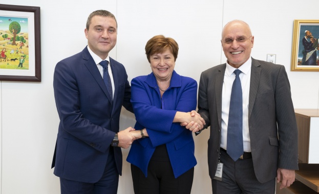 Министърът на финансите Владислав Горанов се срещна с новия управляващ