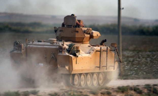 Съединените щати информираха Турция че изтеглянето на кюрдските сили от