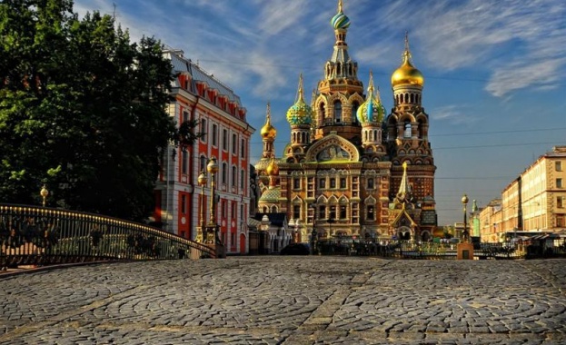 Петроградският районен съд в руския мегаполис Санкт Петербург осъди трима