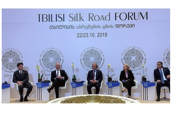 България полага необходимите усилия за изграждането на модерна железопътна и