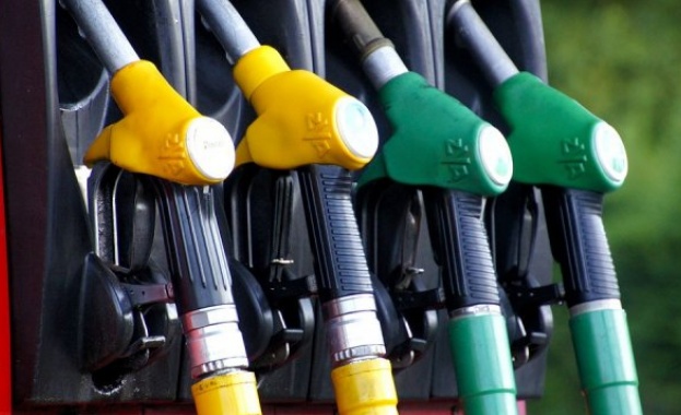 Велико Търново, Пловдив и Русе са с най-евтините горива у