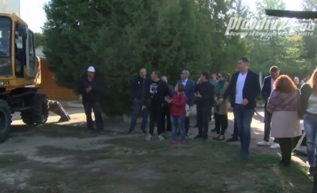 Целият плувен комплекс ще притежава собствена идентичност Той ще притежава