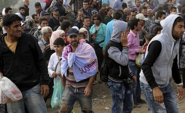 Повече от 90 000 нелегални мигранти са задържали турските сили