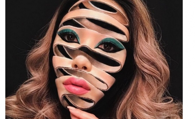 Тя се вдъхновява от сюрреалните видения на Салвадор Дали и