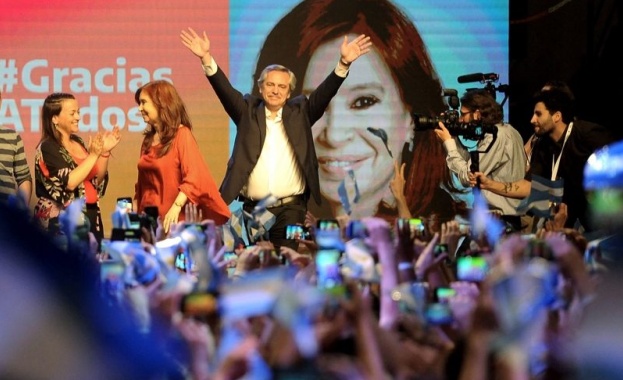 Лявоцентристкият кандидат Алберто Фернандес постигна убедителна победа на президентските избори