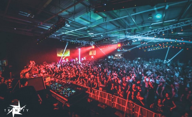 YALTA CLUB се завърна към славните времена с пълен клуб