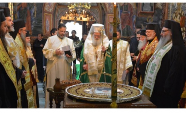 Негово Светейшество българският патриарх Неофит ще отслужи днес в Троянския