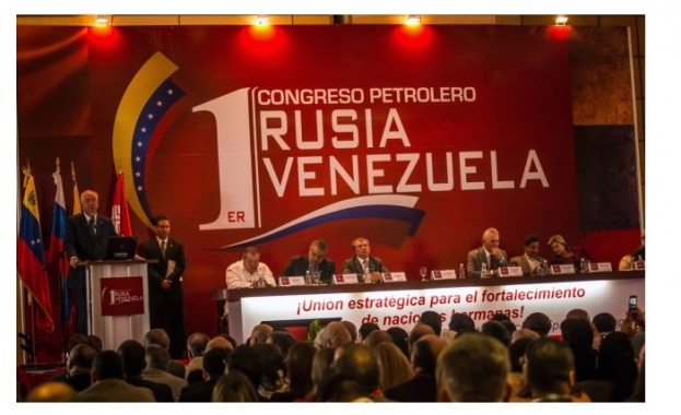 Петролът от Венецуела достига до международните пазари въпреки наложените санкции