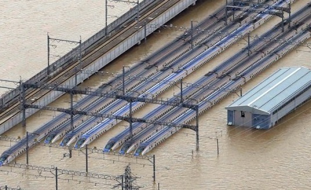 Япония се принуди да бракува 10 композиции от свръхскоростните влакове