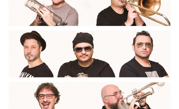 В шоуто ще се включат и Трио Тринити Destiny Quartet