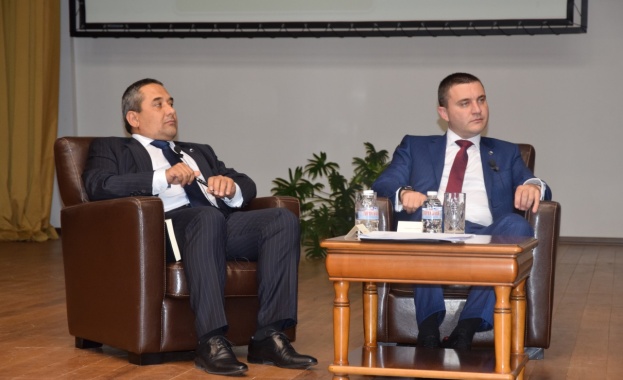 Критериите за влизане в Еврозоната са прекалено прости проблемът е