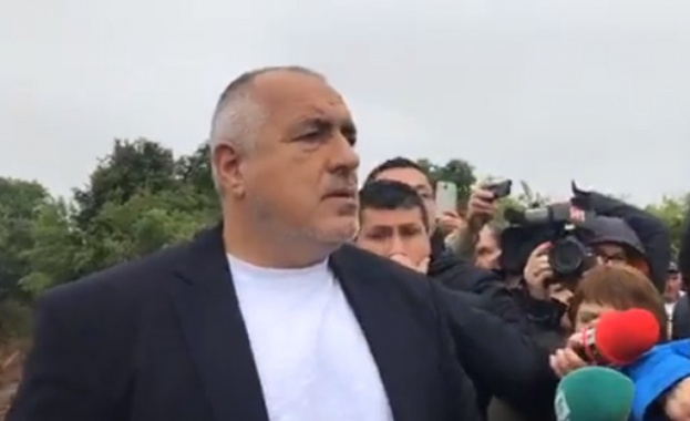 Рано тази сутрин премиерът Бойко Борисов провери на място строежа
