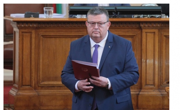 Властта предлага Цацаров за шеф на КПКОНПИ Властта предлага Цацаров за шеф на КПКОНПИ