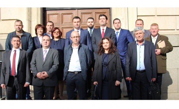 Общинските съветници от групата на БСП за България със съжаление