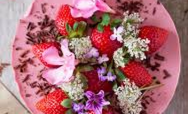 Бранимира Антонова актриса първата Мис България Иван Киров бизнесмен Милен