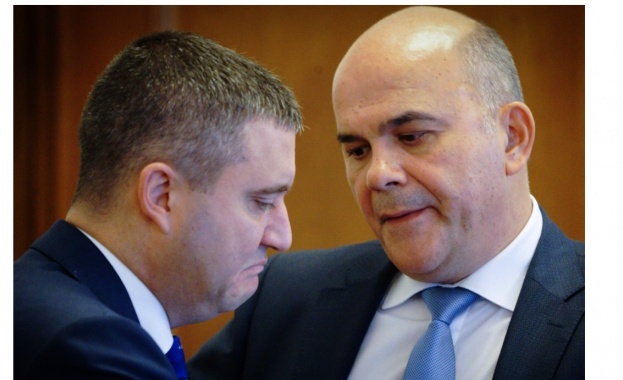 Идеята първият ден от болничните да не се плаща предизвика