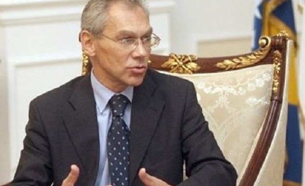 Руският посланик в Сърбия Александър Боцан Харченко заяви по повод аферата