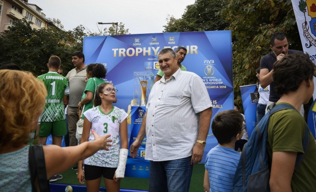 Любомир Ганев отрече информацията че на 27 ноември ще бъде