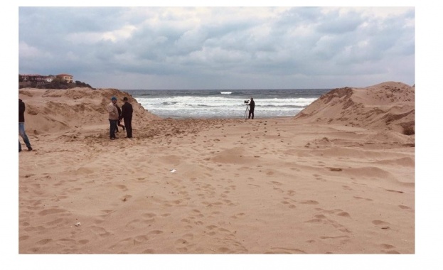 Пясъчни диги, които да предпазват плажовете от разрушаване през зимата,