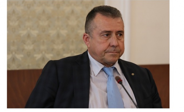 Утре заместник министърът на регионалното развитие и благоустройството Валентин Йовев ще