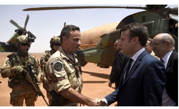 13 френски военнослужещи, участващи в антиджихадитската операция в Мали, са