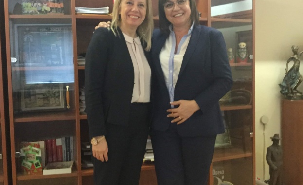 Направена бе организация за взаимодействие с парламентарната група Председателят на