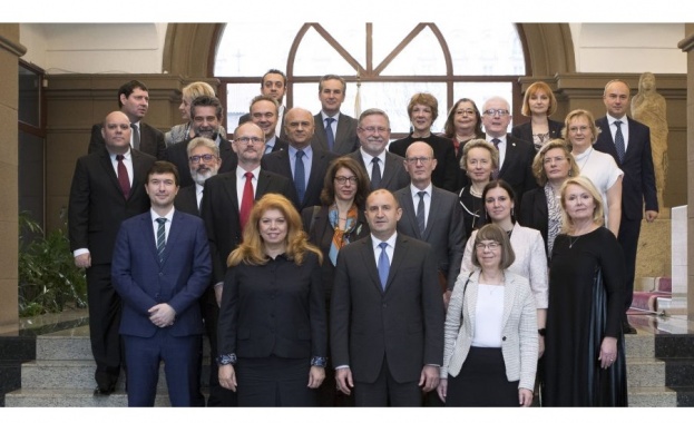 Отстояването на върховенството на закона трябва да се превърне в