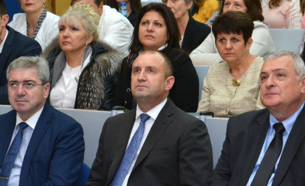 Началото на тазгодишната благотворителна кампания Българската Коледа беше дадено от