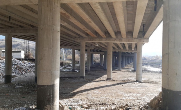 Мостът над река Джерман при 62 ри километър на магистрала Струма