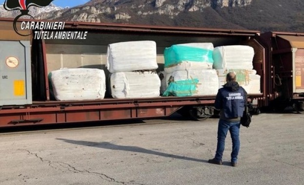 От Възраждане предлагат висшите административни длъжности като депутати министри директори