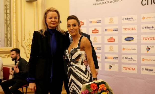 Председателят на Българския олимпийски комитет (БОК) Стефка Костадинова призова за