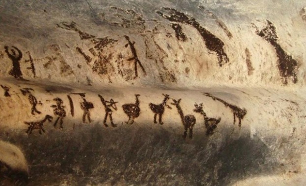Индонезийската пещерна живопис която изобразява праисторическа сцена на лов може