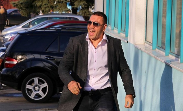 Родната звезда Кубрат Пулев и шампионът Антъни Джошуа ще се