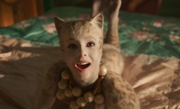 Първите ревюта за Котките на Том Хупър по мюзикъла на