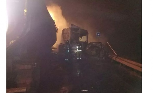 Дефектен светофар предизвика верижна катастрофа в Русия При инцидента има