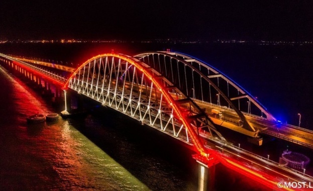 В Кремъл смятат откриването на Кримския мост за едно от