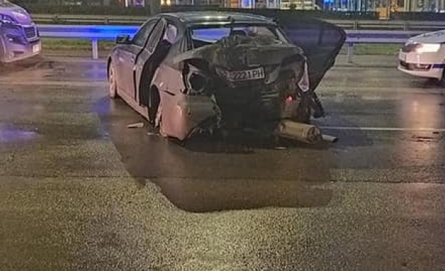 20 годишна пътничка е загинала при тежка катастрофа след като шофьор