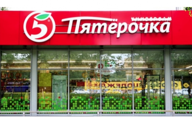 Поне 30 търговски обекта са били евакуирани в Москва заради