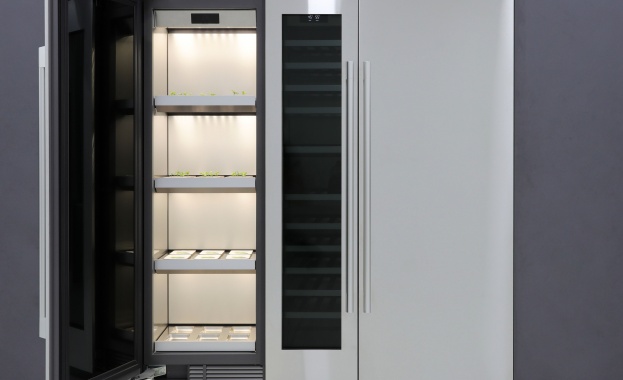 LG Electronics LG ще представи уред за градинарство в закрити