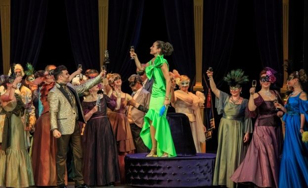 За първи път от години Музикалният театър посреща публика на